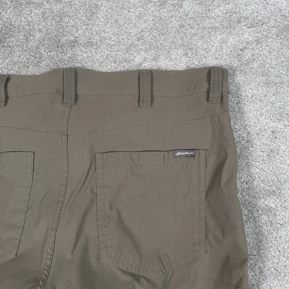 Eddie Bauer Convertible Tech‎ Pants Mens 38x34 Green Hiking Lightweight Shorts